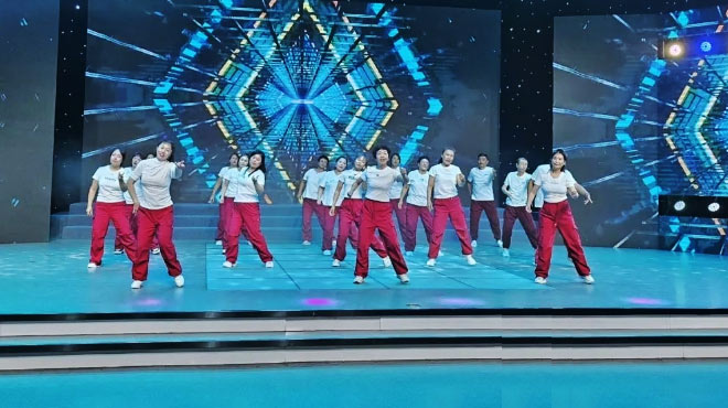 【网络中国节·重阳】今天，他们载歌载舞走上自己的舞台